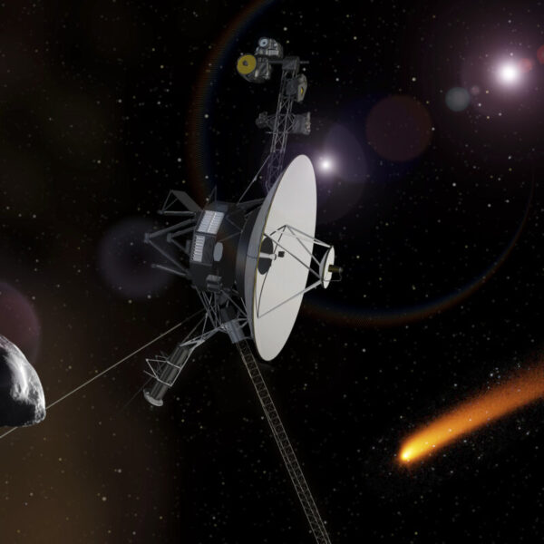 Voyager 1 - Deposit Photos